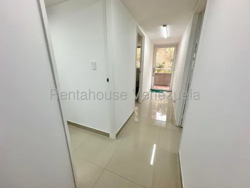 Local En Alquiler - Mls #25-18603