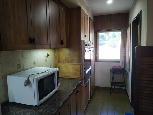 Imagen 18 de 30 de Venta De Ph Tipo Departamento 5 Amb. Lujan Centro