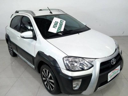 Toyota Etios Cross 1.5 (flex) (aut) 1.5 16v