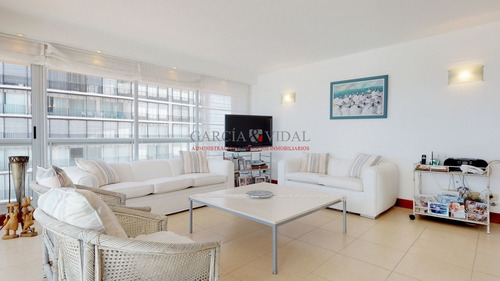 Imagen 3 de 11 de Venta De Apartamento 2 Dormitorios En Península