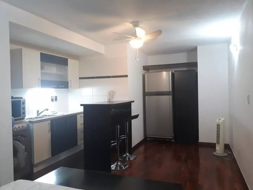 Apartamento En Alquiler C/ Cochera En Aguada