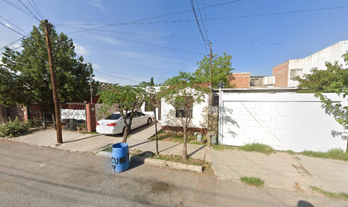 Casa En Venta En Paseo De Cuauhtémoc Paseos De Chihuahua!!!