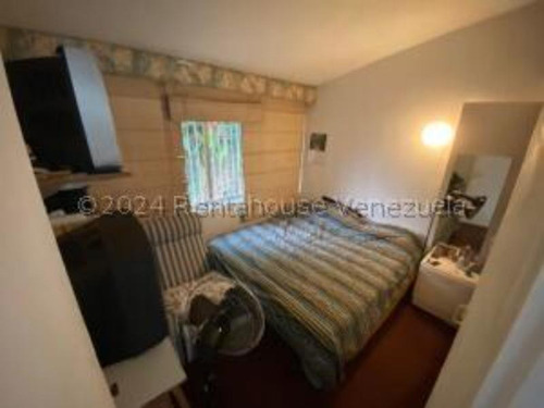 #24-15036 Esplendia Casa En La Lagunita Country Club