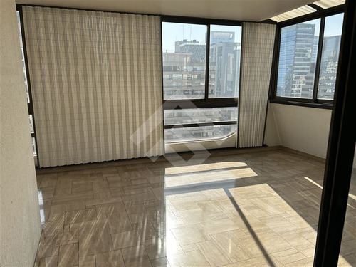 Departamento En Venta De 4 Dorm. En Las Condes