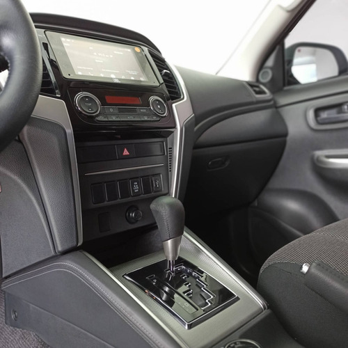 Imagem 9 de 15 de Mitsubishi L200 Triton 2.4 16v Turbo Diesel Sport Gls Cd 4p