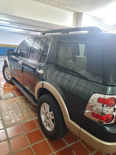 Imagen 3 de 7 de Ford Explorer