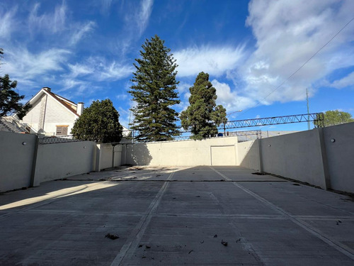 Departamento De Tres Ambientes En Venta En Sarandi
