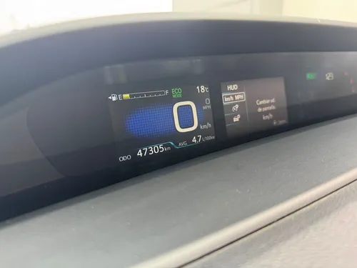 Toyota Prius 1.8 Premium Cvt