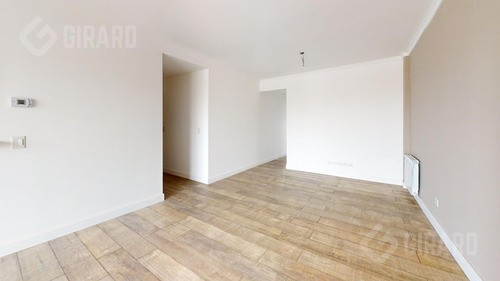 Departamento En Venta De 3 Amb A Estrenar Con Cochera, Zona Plaza Mitre.