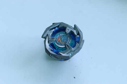 Beyblade X Dransword Takaratomy (Usado)
