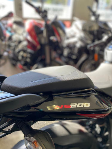 Bajaj Rouser Ns 200 New 2025 0km C/prend.tarj 3/6.narax