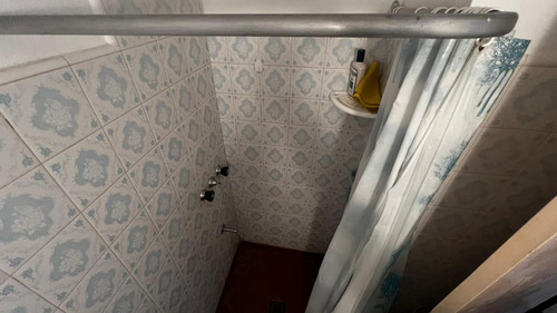 Casa En Venta - 2 Dormitorios 1 Baño - 112mts2 - Villa Gesell