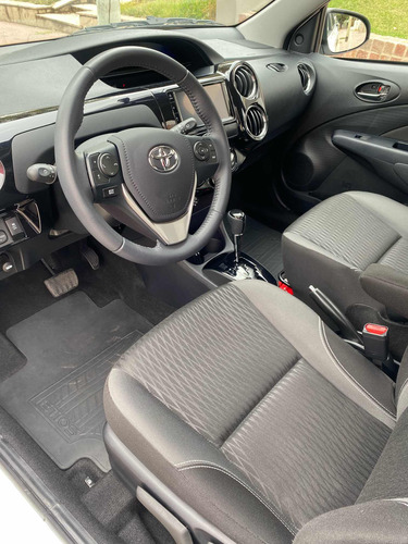 Toyota Etios 1.5 Xls At