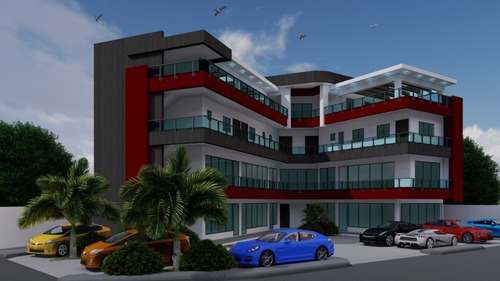 Plaza Comercial De 17 Locales Santo Domingo Centro Rentada En 11mil Dolares Mensuales