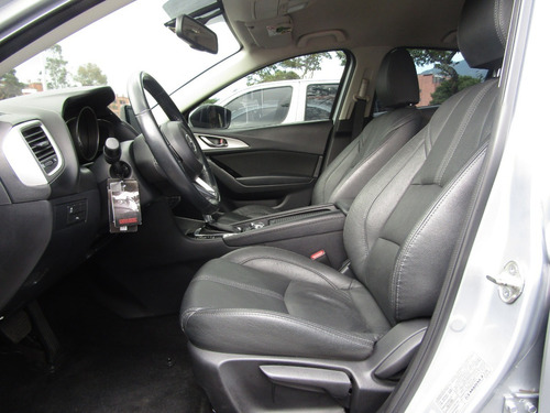 Imagen 9 de 15 de Mazda
