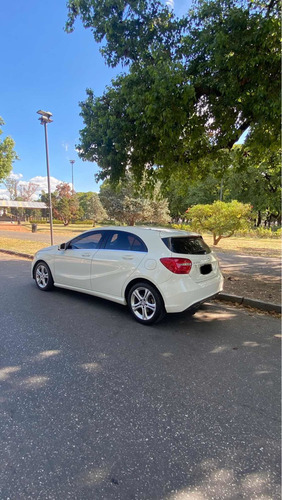 Mercedes-Benz Clase A 1.6 A 200 At Urban B.efficiency 156cv