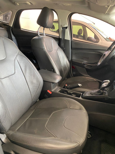 Ford Focus III 2.0 Sedan Titanium At6