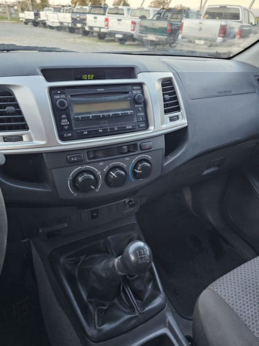 Toyota Hilux Sr 4x4 2.5 Turbo