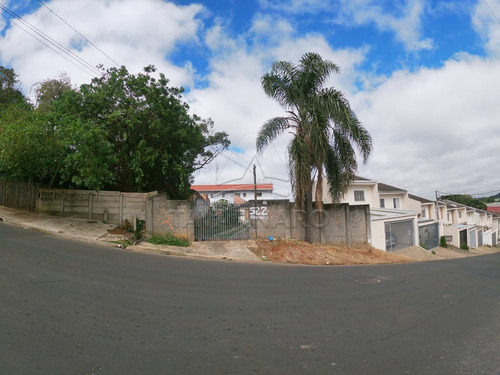 Imagem 1 de 10 de Casas - Ref: V5721