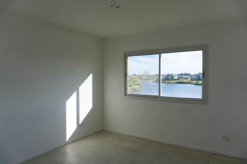 Imagen 20 de 27 de Venta, Casa, El Canton, Barrio Norte, Lote Al 100
