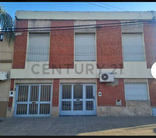 Venta De Casa En Ph , Planta Baja .barrio Fomento 9 De Julio