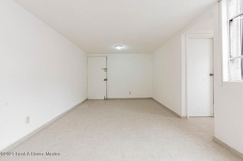 Imagen 2 de 12 de Departamento En Venta En 8 De Agosto 22548al