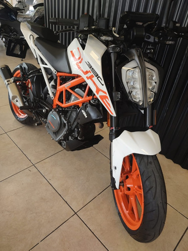 Imagen 2 de 18 de Ktm Duke 390 (no Yamaha Mt03 Kawasaki Z400) Tomo Permuta