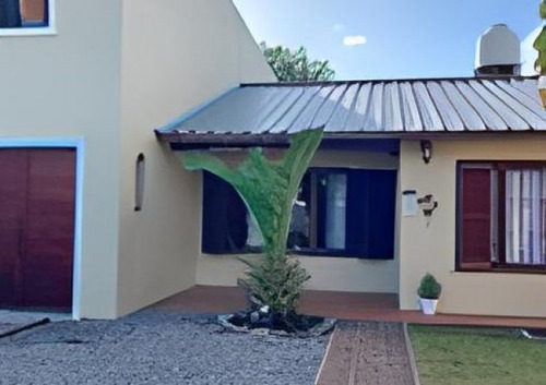 Imagen 1 de 17 de Venta De Chalet En Mar Del Plata, Barrio Los Pinares
