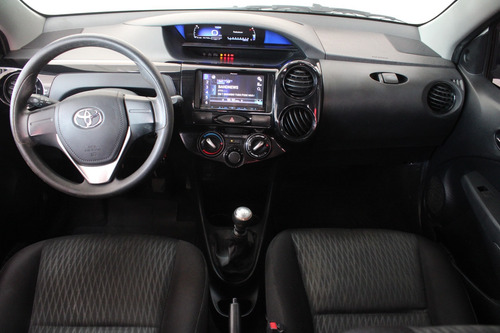 Toyota Etios 1.3 16v X 5p
