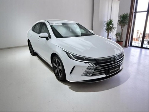 BYD King 1.5 DM-I PHEV GS AUTOMÁTICO