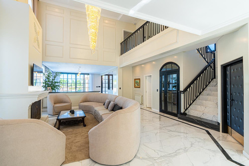Casa De Lujo En Venta De 4 Dormitorios, En Barrio Cerrado Puerto Roldan, Roldan