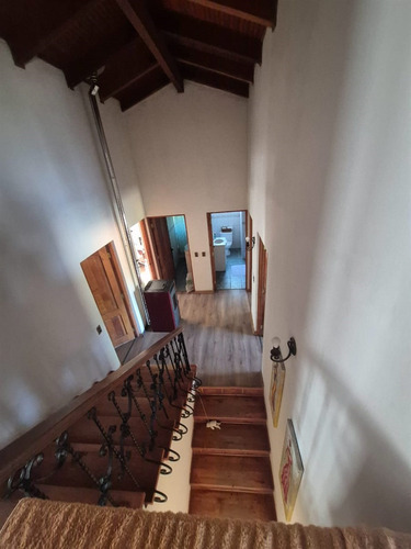 Casa En Arriendo De 5 Dorm. Condominio Nogales Machalí
