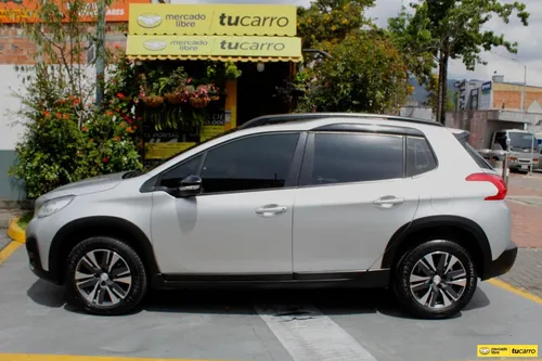 Peugeot 2008 1.6 Active