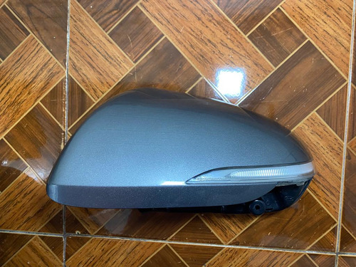 Carcasa Espejo Elantra 2018 2019 2020 Con Luz Izquierdo (Usado)