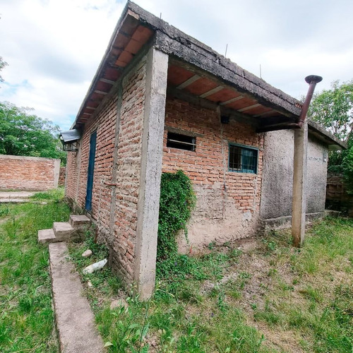 Imagen 19 de 22 de Venta De Casa A Restaurar De 2 Dormitorios En Valle Hermoso