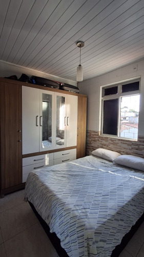 Uma Casa 1quarto Banheiro Cozinha Intregada Com A Sala 25mc