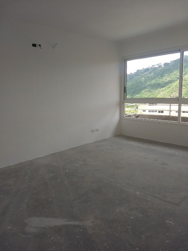 Imagen 10 de 14 de Se Vende Ph 327m2 4h+s/4b+s/2p Lomas Del Sol 6258