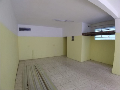 Cod: 139 Galpão / Salão Para Alugar, 28 M² Por R$800