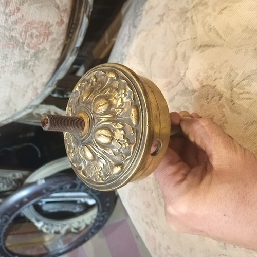 Repuesto De Araña Antigua Centro Bronce Plato Base (Usado)