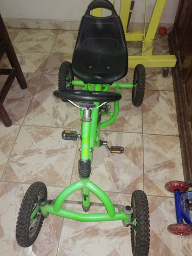 Go Kard De Pedal Con Suspensión Todo Terreno R12 