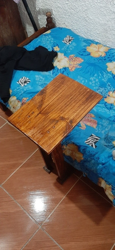 Mesa De Cama