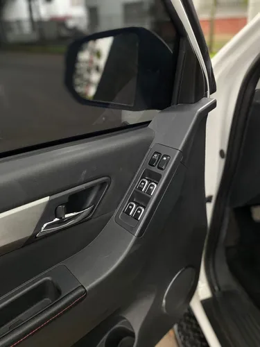 Mecánica,diesel,4x4,rines De Lujo, Pantalla Android