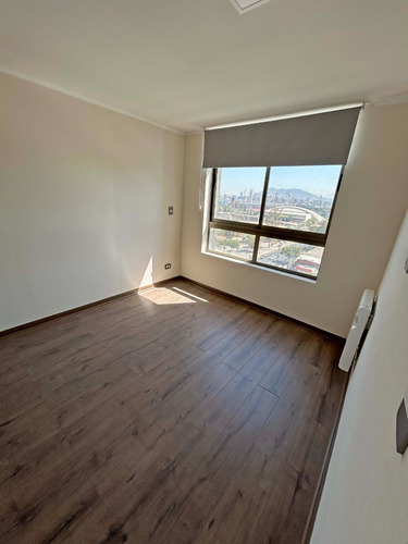 Semi Nuevo. 2d 2b 2e Y B