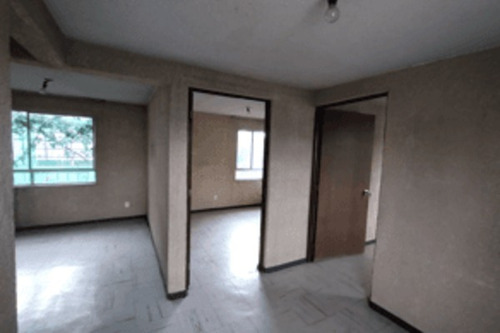 Venta De Depsrtamento / Valle Tenochtitlan #100, Departamento 304 Edificio A, Conjunto Fivifort, Arenal Primera Sección, V.c. 15600 Cdmx / Cm1-ru 102