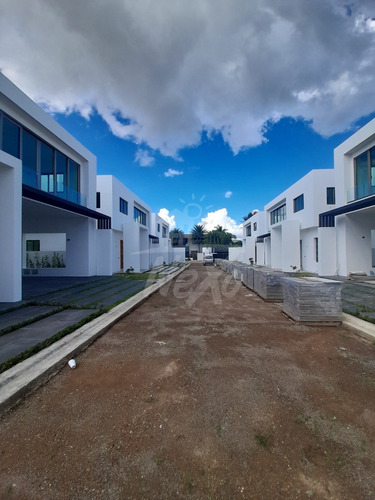 Imagen 3 de 22 de Casa A Estrenar En Residencial Privado Las Carmelitas, Santiago (jpc-209)