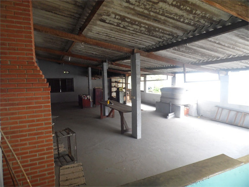 Imagem 16 de 30 de Bairro Ótimo Com Espaço Com 2 Casas Amplas E Espaçosa C/ 2 Dormitórios, 4 Vagas De Garagem - Reo389815