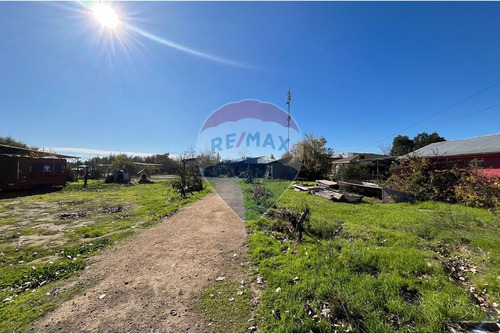 Terreno En Acceso A Maule, 2.400 M2