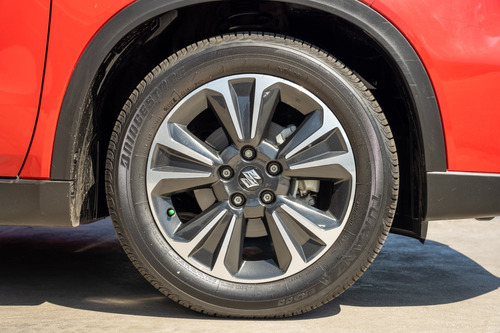 Suzuki Grand Vitara 2.4 Gls At