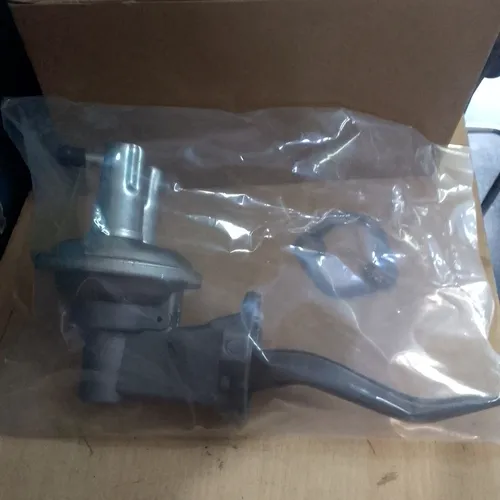 Bomba Mecánica Gasolina M318.marca/ Mopar
