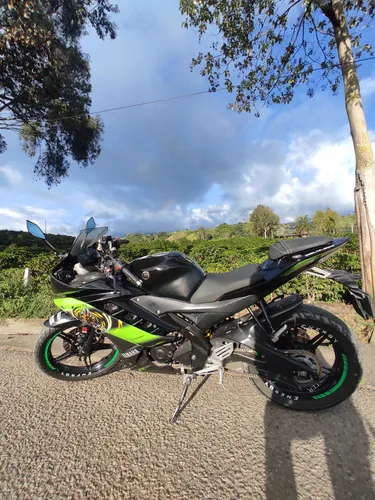 Moto Yamaha R15 V2 Edicion Especial